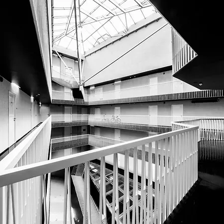 Goodson & Red Rotermanni Quarter Apartments *