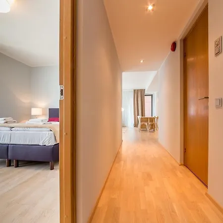 Goodson & Red Rotermanni Quarter Apartments *
